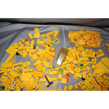 Load image into Gallery viewer, Lego 560+ All Yellow Multi Set Assorted Bricks And Pieces Toys City, Dino, Sub +
