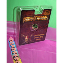 Load image into Gallery viewer, Disney Pirates Of The Caribbean Master Replicas Jack Sparrow Button Ring Prop
