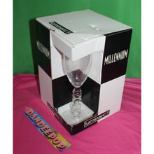 Load image into Gallery viewer, Vintage Millennium 2000 Luminarc 4 Piece Champagne Flutes Glassware In Box
