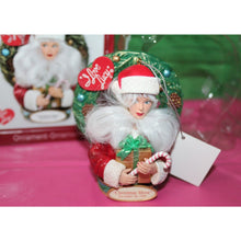 Load image into Gallery viewer, Carlton Heirloom I Love Lucy Christmas Show 1956 2008 Holiday Ornament 104
