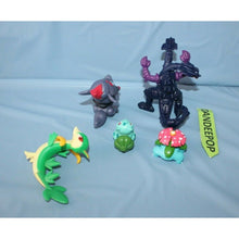 Load image into Gallery viewer, 5 Piece Pokemon Toys McDonalds Tomy Sega Bakugan Hydranoid Snivy Bulbasaur Zorua
