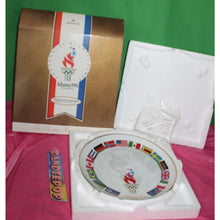Load image into Gallery viewer, Centennial Olympic Games Atlanta 1996 Hallmark Collector Plate Parade Of Nations
