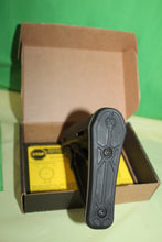 Load image into Gallery viewer, Magpul CTR Compact Stock Drop In For Standard M4 Stock Cartridge

