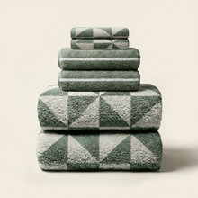 Load image into Gallery viewer, Umbra Towels
