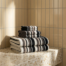 Load image into Gallery viewer, Ultraplush Australian Cotton Towels
