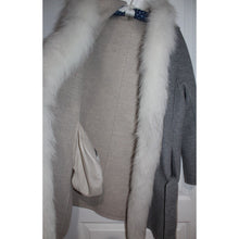 Load image into Gallery viewer, Ing Loro Piana Guy La Roche Natural Fawn Light Fox Finland Fur Coat XS Gray
