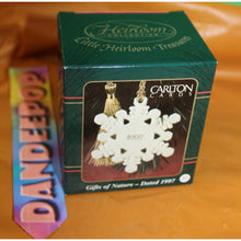 Load image into Gallery viewer, Carlton Cards Heirloom Treasures Gifts Of Nature Snowflake Christmas Ornament 97
