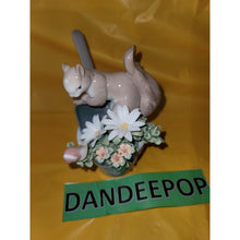 Load image into Gallery viewer, Lladro Daisa Squirrel Porcelain You Surprised Me Garden Snail Flower Pot 8026
