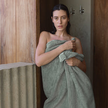 Load image into Gallery viewer, Ultraplush Australian Cotton Towels
