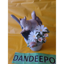 Load image into Gallery viewer, Lladro Daisa Squirrel Porcelain You Surprised Me Garden Snail Flower Pot 8026
