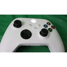 Load image into Gallery viewer, 2 Microsoft Video Game Controllers Red 1708 And White 1914
