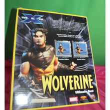 Load image into Gallery viewer, Marvel X-Men Wolverine Ultimate Bust Limited Figurine Diamond Select Toys 2002
