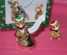 Load image into Gallery viewer, Hallmark Merry Miniatures Hershey's 2 Piece Figurine Set Holidays 1998 QFM8493
