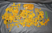 Load image into Gallery viewer, Lego 560+ All Yellow Multi Set Assorted Bricks And Pieces Toys City, Dino, Sub +
