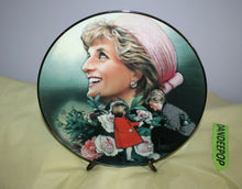 Load image into Gallery viewer, Franklin Mint Heirloom Princess Diana Of Wales England's Rose Plate HC 7174
