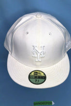 Load image into Gallery viewer, New York Mets NY 59Fifty Baseball White Logo With Sticker 7 3/4 New Era Fitted
