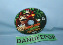 Load image into Gallery viewer, Nintendo Donkey Kong Country Returns (Nintendo Wii, 2010)
