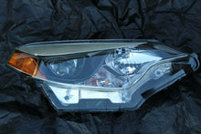 Load image into Gallery viewer, Automotive Headlight Assembly R2 With Bulb Reflex Reflector PP-TD30 MD60-GF20
