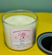 Load image into Gallery viewer, Bath &amp; Body Works Love Aromatherapy Jar Essential Oil Candle 14.5
