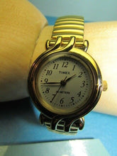 Load image into Gallery viewer, Timex Gold 30 Meter WR Watch +H4 Jewelry Watch With Flex Band
