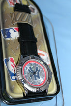 Load image into Gallery viewer, New York Yankees Avon MLB 1998 Sport Champions Watch In Container NY Baseball
