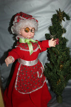 Load image into Gallery viewer, Rennoc Animations Mrs. Claus Figurine With 24" Christmas Holiday Tree
