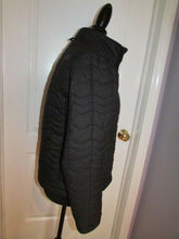 Load image into Gallery viewer, The North Face Women's Black Quilt pattern Poly Nylon Jacket Size S/P MR 672829
