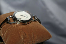 Load image into Gallery viewer, Gucci Chiodo Ladies Diamond Watch With Mother Of Pearl Dial Stainless Quartz
