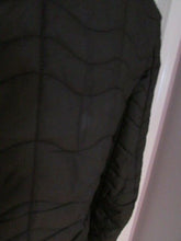 Load image into Gallery viewer, The North Face Women's Black Quilt pattern Poly Nylon Jacket Size S/P MR 672829
