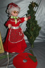 Load image into Gallery viewer, Rennoc Animations Mrs. Claus Figurine With 24" Christmas Holiday Tree
