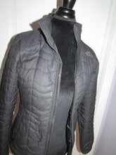 Load image into Gallery viewer, The North Face Women's Black Quilt pattern Poly Nylon Jacket Size S/P MR 672829
