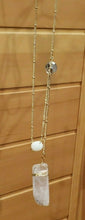 Load image into Gallery viewer, New York &amp; Company Crystal And Bead Pendant Lariat Gold Tone Necklace Jewelry
